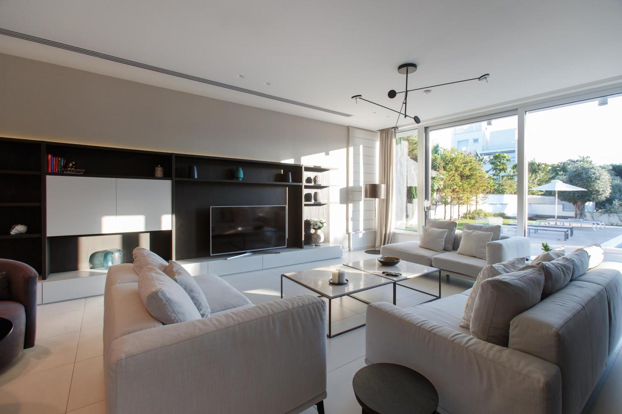 Vivo Mare Beachfront - Emerald * Ajía Nápa