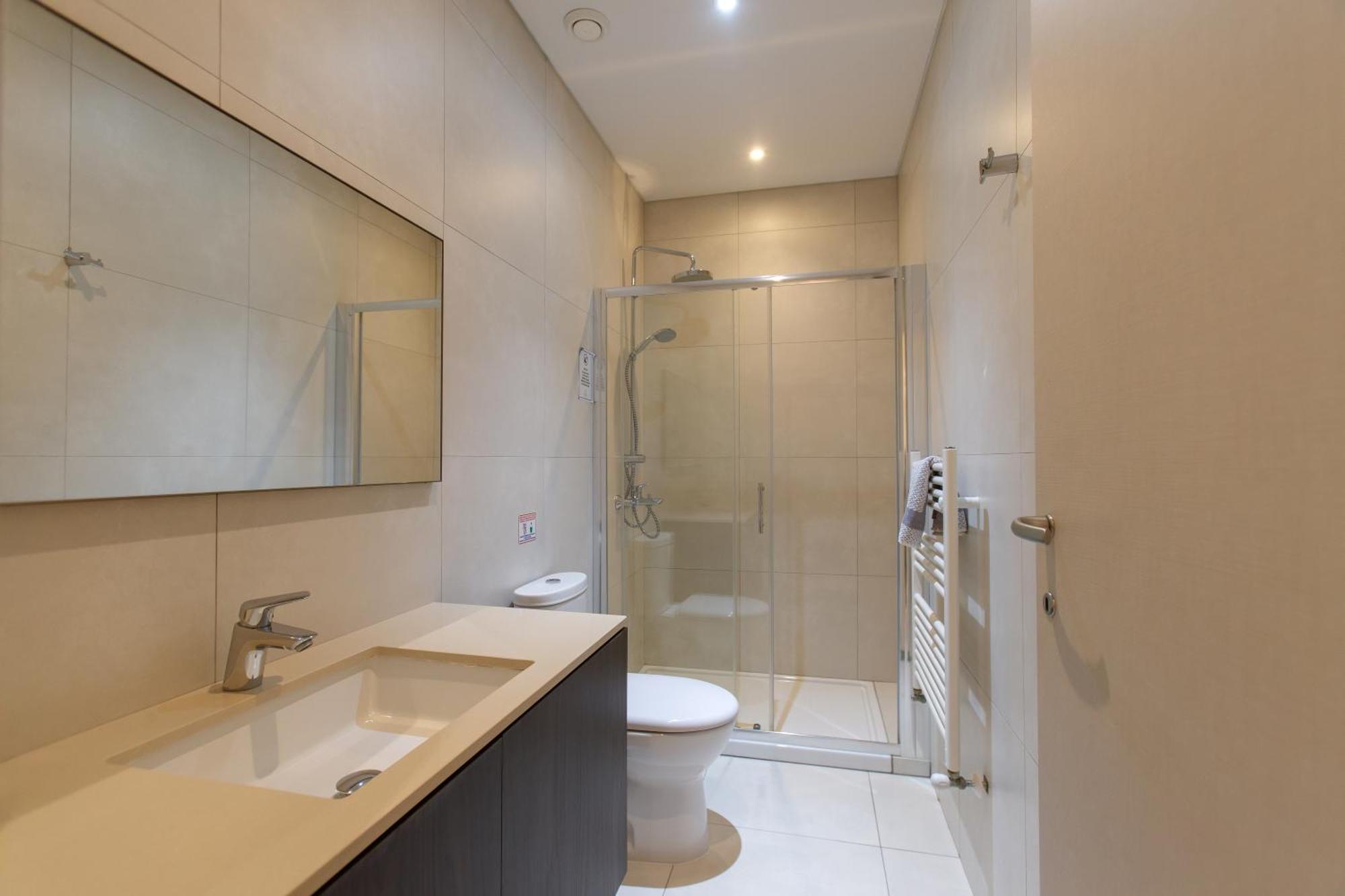 Villaer Vivo Mare Beachfront - Emerald *