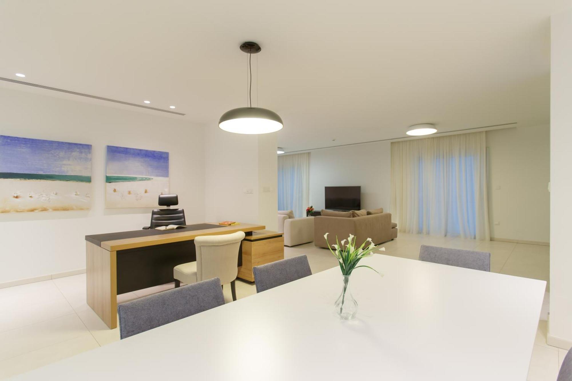 Villaer Vivo Mare Beachfront - Emerald Ajía Nápa