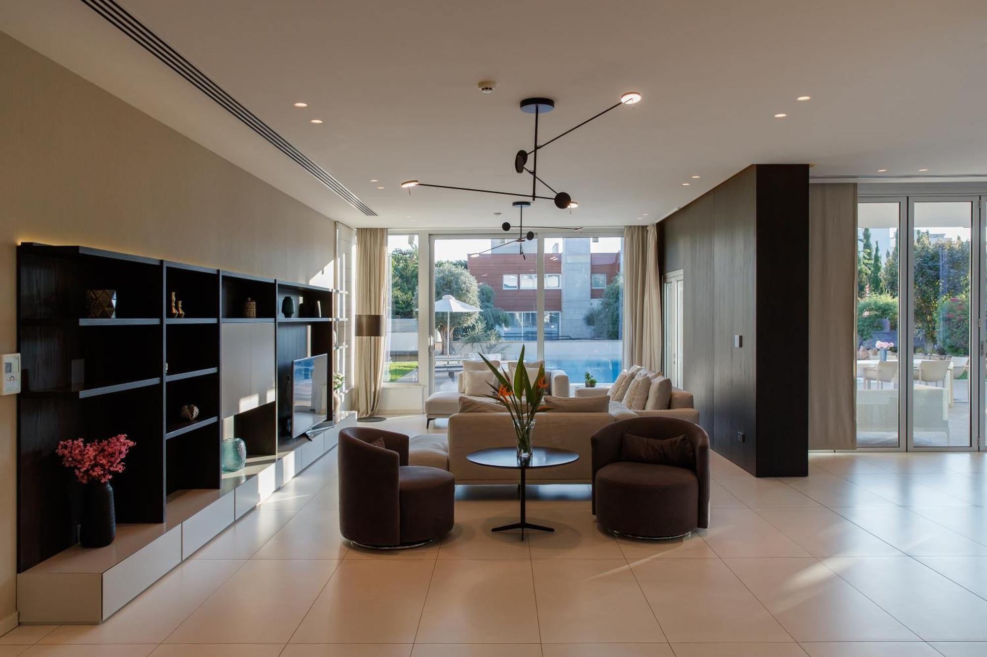 Vivo Mare Beachfront - Emerald Villa Ayía Nápa