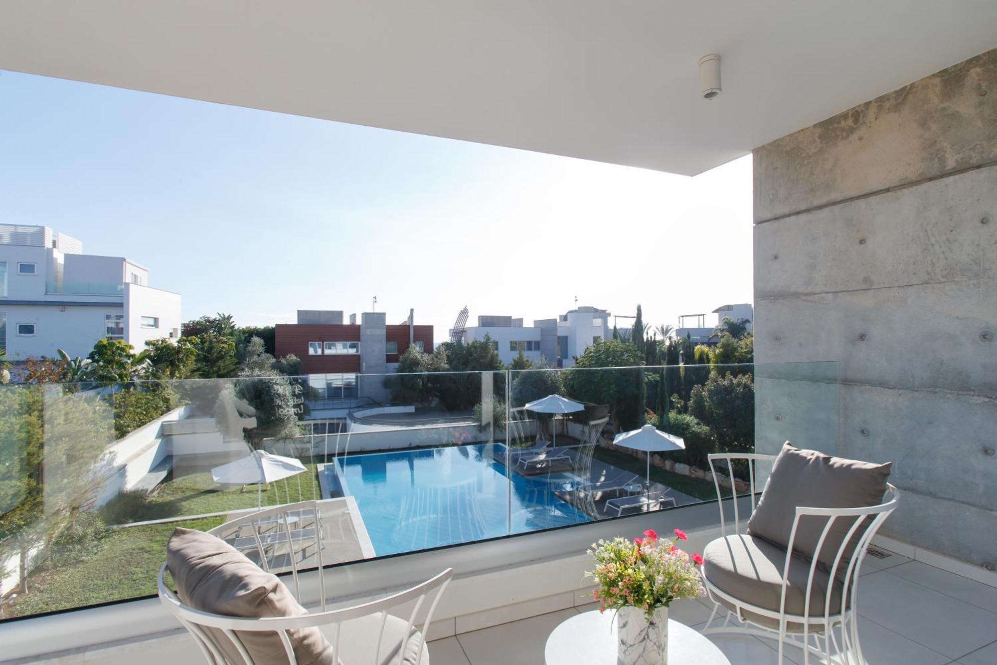 Vivo Mare Beachfront - Emerald * Ayía Nápa